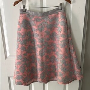 Catherine Malandrino Peachy pink neoprene w/ gray floral overlay size 4